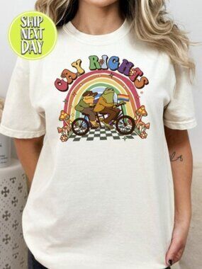 Funny Frog Gay Rights LGBT Rainbow T-shirt, Funny LGBT Shirt